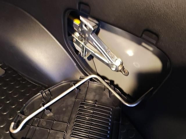 TOYOTA SUCCEED van 2WD 2017