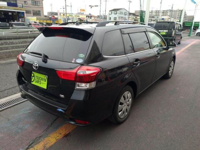 TOYOTA COROLLA FIELDER 2015