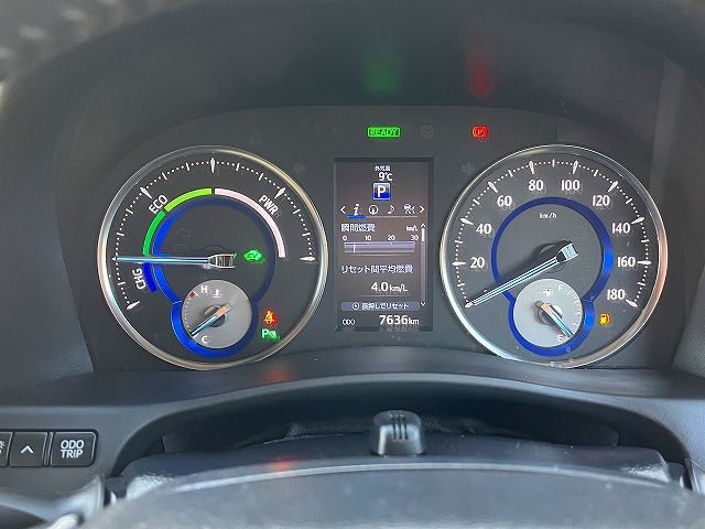 TOYOTA ALPHARD hybrid 4WD 2017