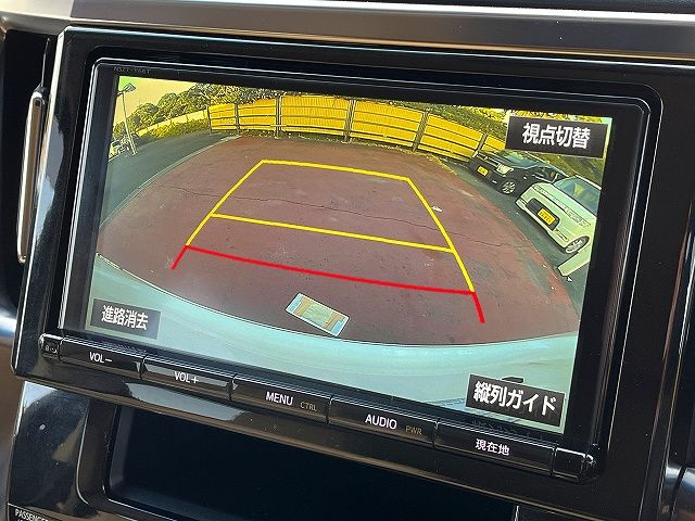 TOYOTA ALPHARD hybrid 4WD 2017