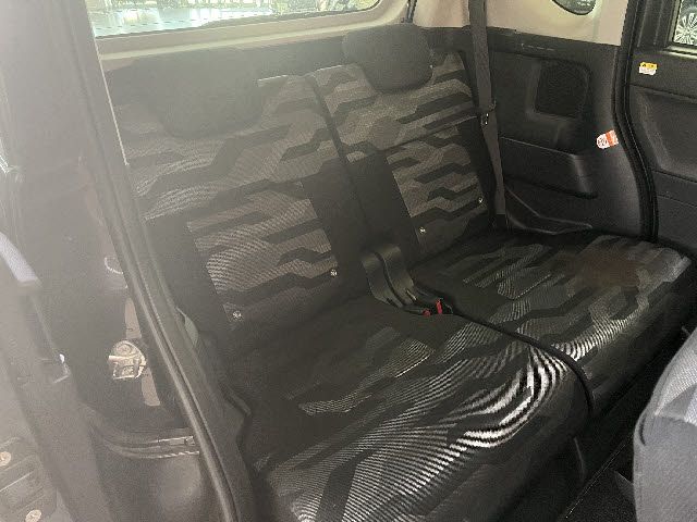 DAIHATSU TANTO FAN CROSS 2023