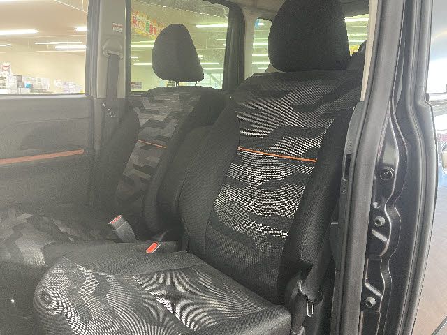 DAIHATSU TANTO FAN CROSS 2023