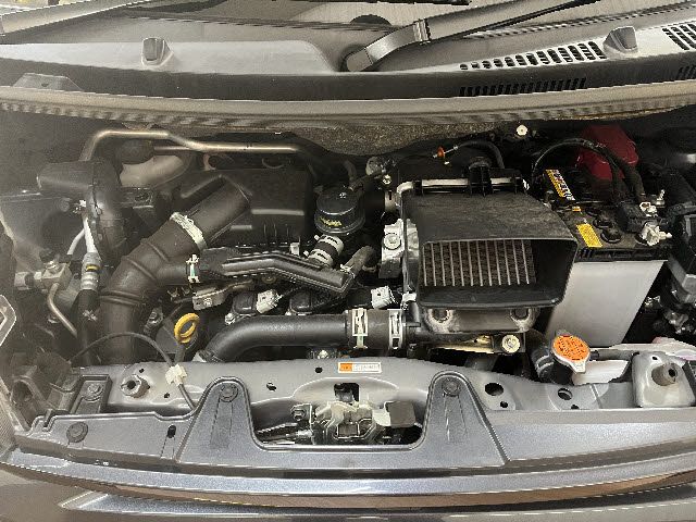 DAIHATSU TANTO FAN CROSS 2023