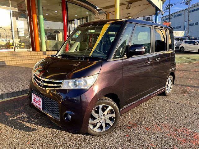 NISSAN ROOX 2010