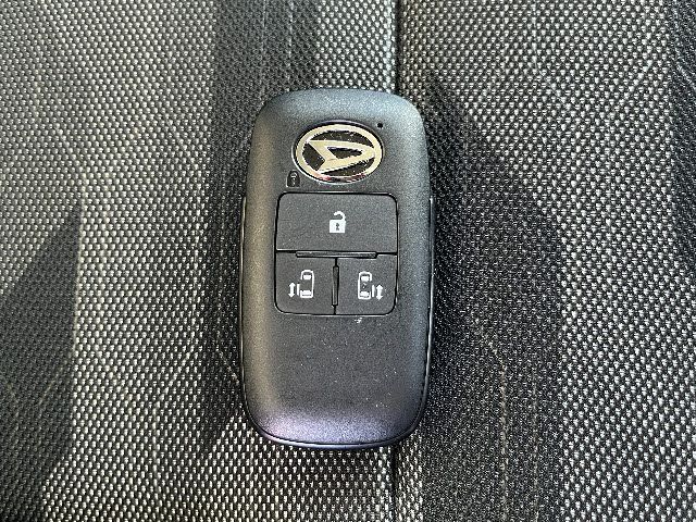 DAIHATSU TANTO FAN CROSS 2023