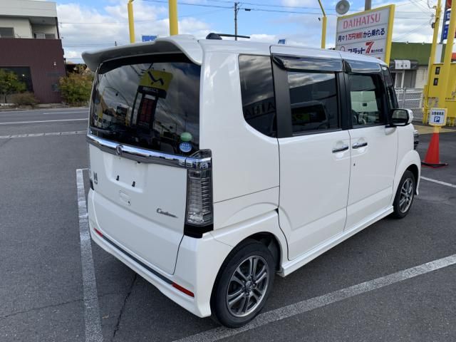 HONDA N BOX CUSTOM 2016