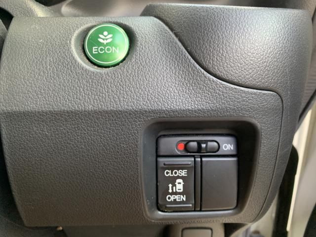 HONDA N BOX CUSTOM 2016