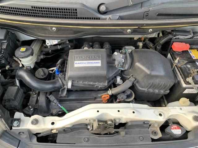 HONDA N BOX CUSTOM 2016