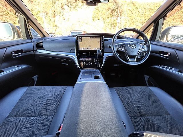 TOYOTA ESTIMA HYBRID 4WD 2017