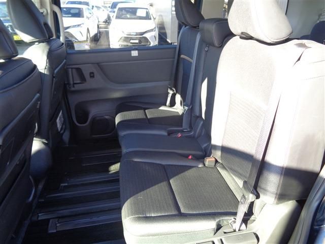 NISSAN SERENA  WG 2023