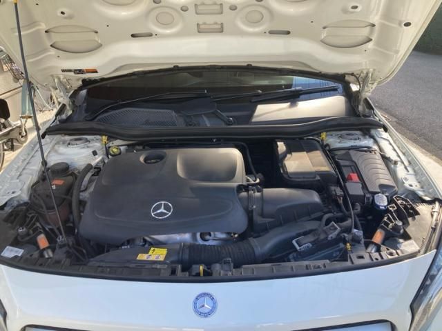 MERCEDES BENZ MERCEDES BENZ GLA class 2016