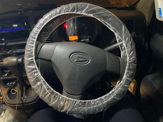 DAIHATSU HIJET CARGO 2013