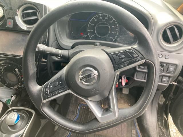 NISSAN NOTE 4WD 2019