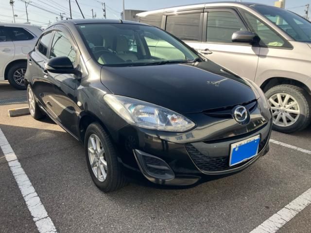 MAZDA DEMIO 2011