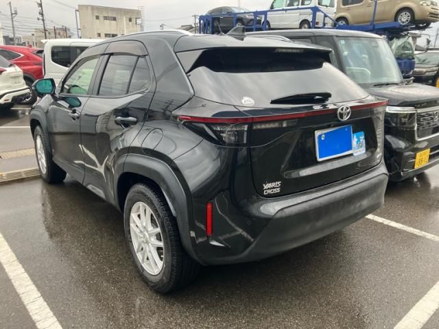 TOYOTA YARIS CROSS 2021