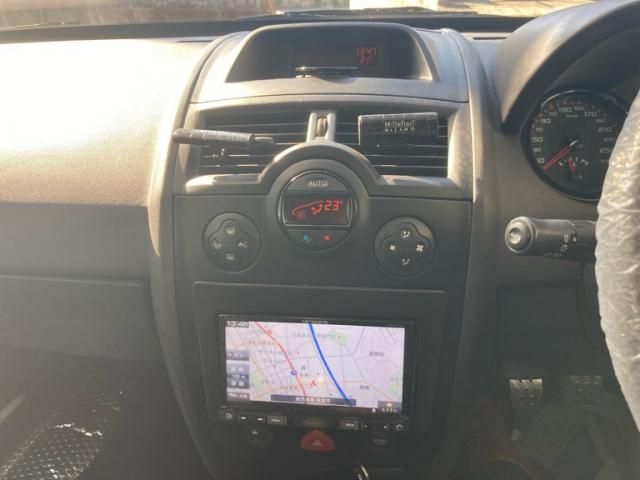 RENAULT RENAULT MEGANE hatchback 2005