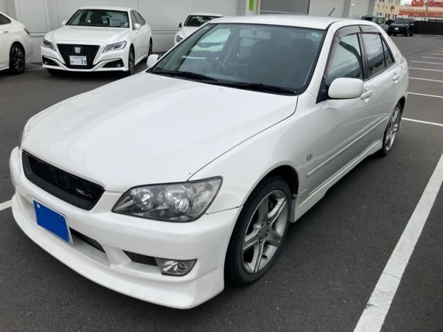 TOYOTA ALTEZZA 2001