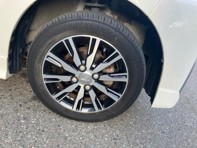 DAIHATSU TANTO CUSTOM 2019