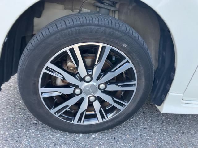 DAIHATSU TANTO CUSTOM 2019