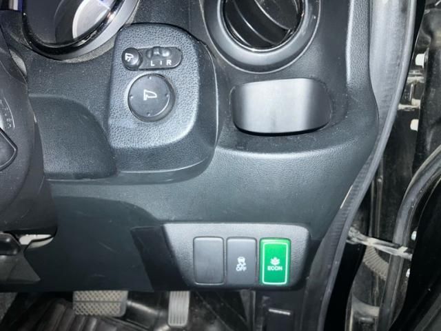 HONDA FIT SHUTTLE HYBRID 2012