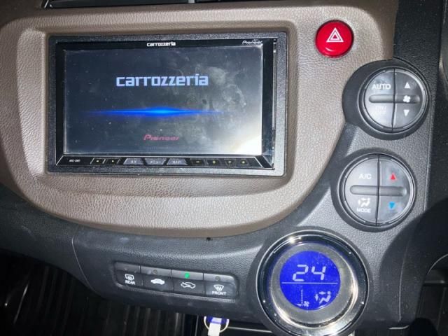 HONDA FIT SHUTTLE HYBRID 2012