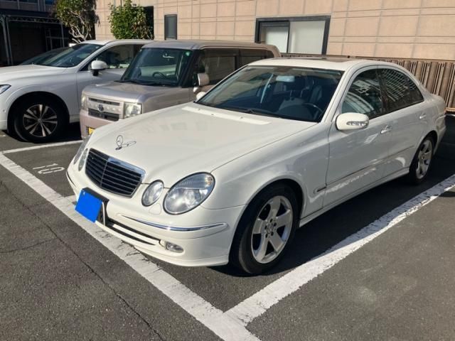 MERCEDES BENZ MERCEDES BENZ E class sedan 2004