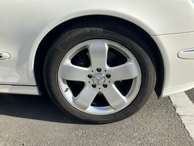 MERCEDES BENZ MERCEDES BENZ E class sedan 2004