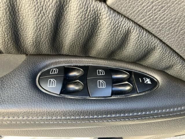 MERCEDES BENZ MERCEDES BENZ E class sedan 2004