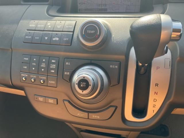 HONDA STEPWAGON 4WD 2005