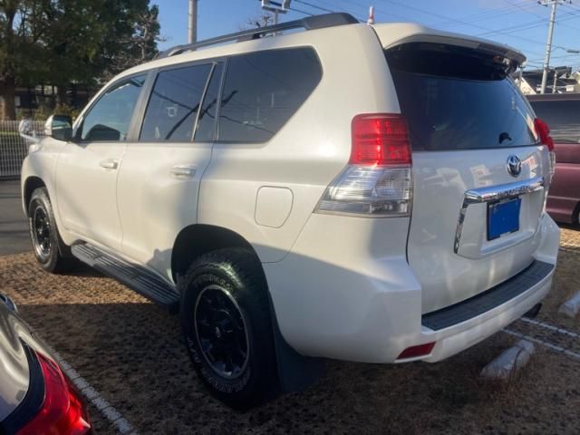 TOYOTA LANDCRUISER PRADO 2011