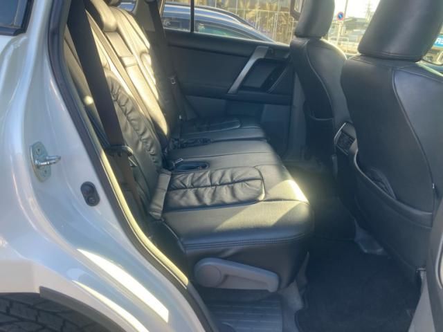 TOYOTA LANDCRUISER PRADO 2011