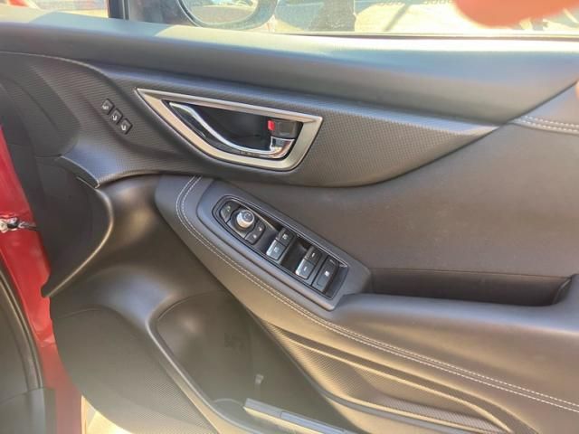 SUBARU FORESTER 2018