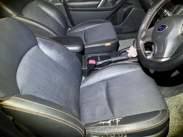 SUBARU FORESTER 2014