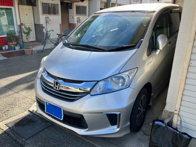 HONDA FREED HYBRID 2014