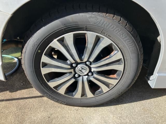 HONDA FREED HYBRID 2014