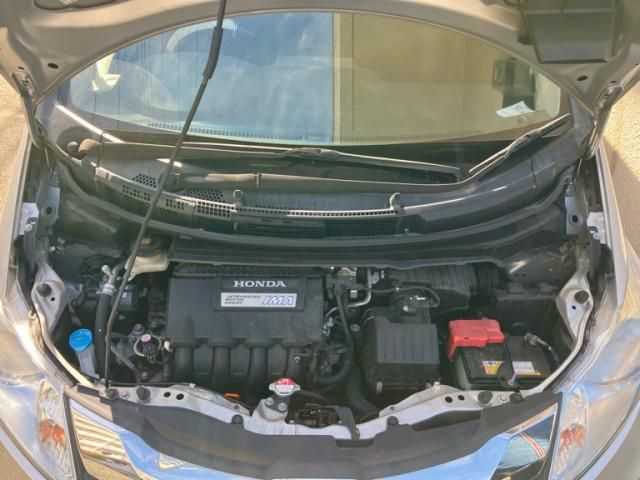 HONDA FREED HYBRID 2014