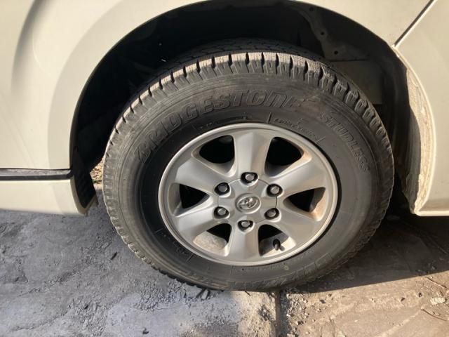 TOYOTA HIACE van 4WD 2014