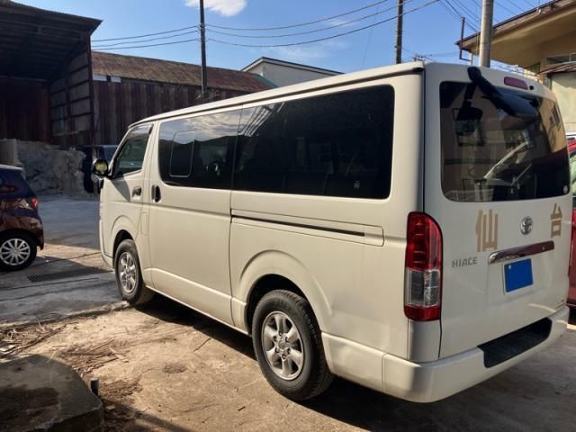 TOYOTA HIACE van 4WD 2014