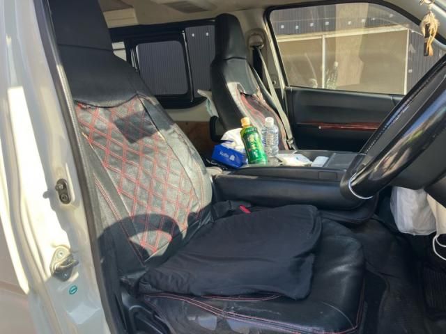 TOYOTA HIACE van 4WD 2014