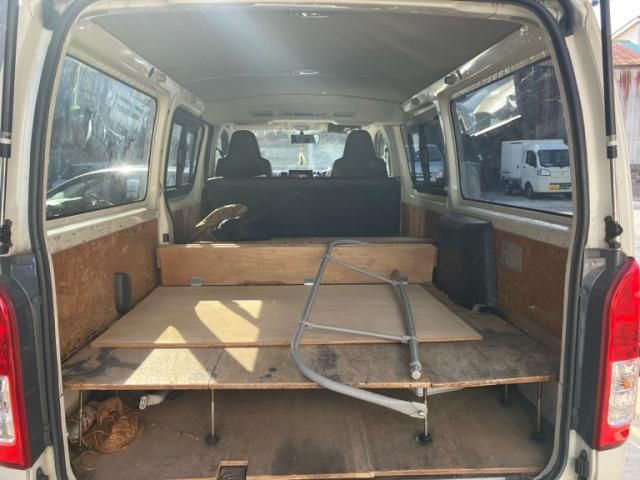 TOYOTA HIACE van 4WD 2014