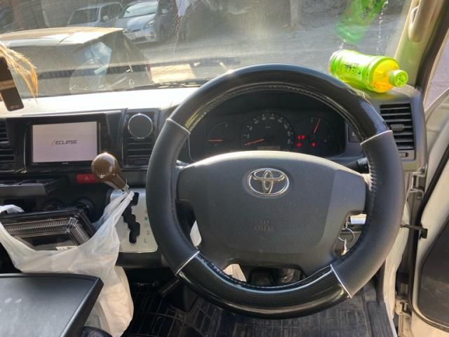 TOYOTA HIACE van 4WD 2014