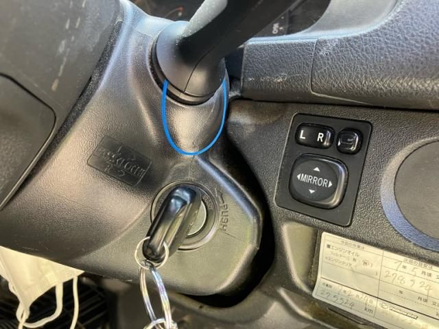 TOYOTA HIACE van 4WD 2014