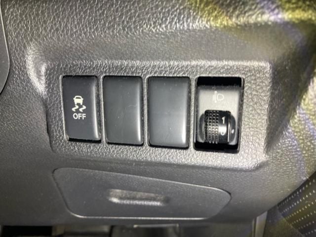 NISSAN X-TRAIL 4WD 2011