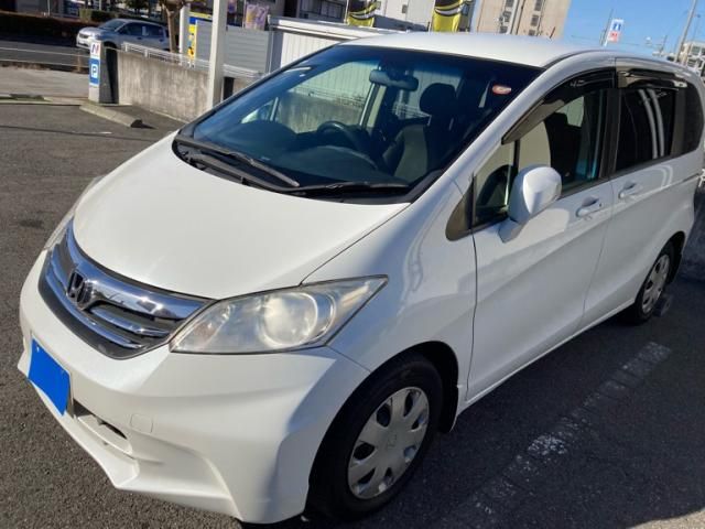 HONDA FREED 2014