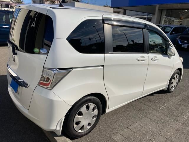 HONDA FREED 2014
