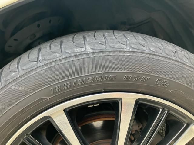 HONDA FREED Spike HYBRID 2012