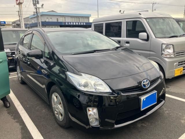 TOYOTA PRIUS 2010