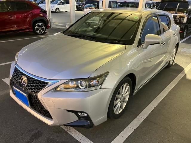 TOYOTA LEXUS CT200h 2012