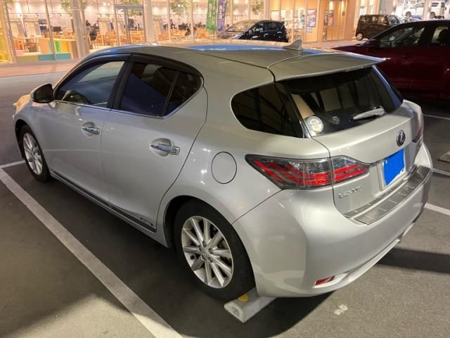 TOYOTA LEXUS CT200h 2012