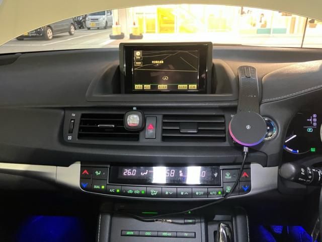 TOYOTA LEXUS CT200h 2012